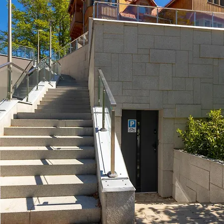 Iga Z Basenem I Saunami Karkonoce Stone Hill - Centrum Apartamento *