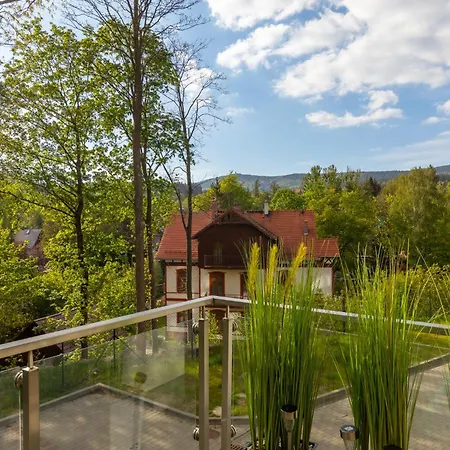 Iga Z Basenem I Saunami Karkonoce Stone Hill - Centrum Appartement *