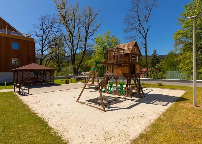 Iga Z Basenem I Saunami Karkonoce Stone Hill - Centrum Apartment *